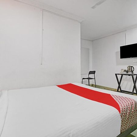 Hotel O New Lakeview Palace Χιντεραμπάντ Εξωτερικό φωτογραφία