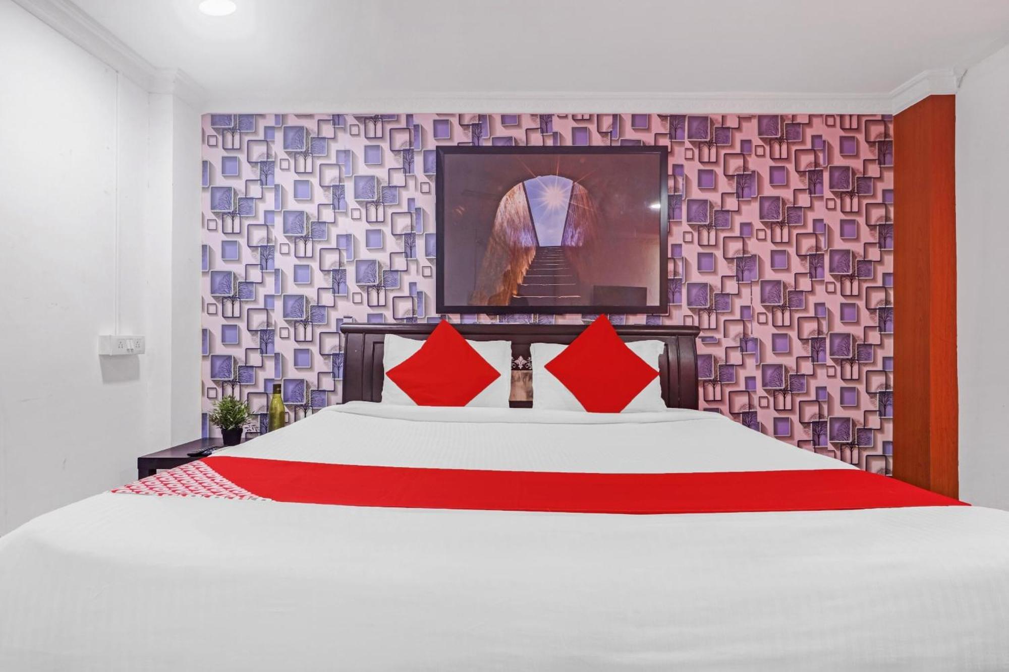Hotel O New Lakeview Palace Χιντεραμπάντ Εξωτερικό φωτογραφία
