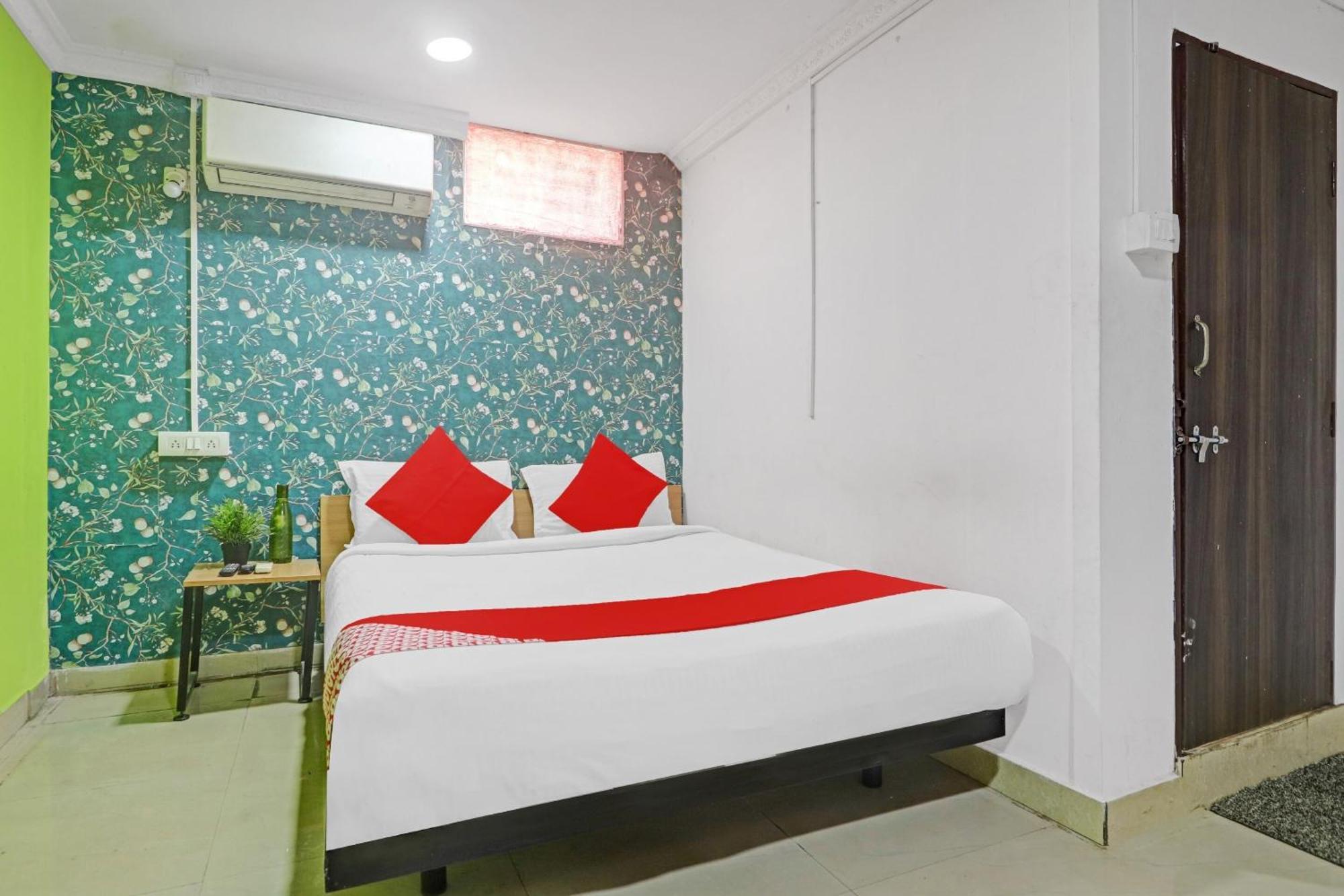 Hotel O New Lakeview Palace Χιντεραμπάντ Εξωτερικό φωτογραφία