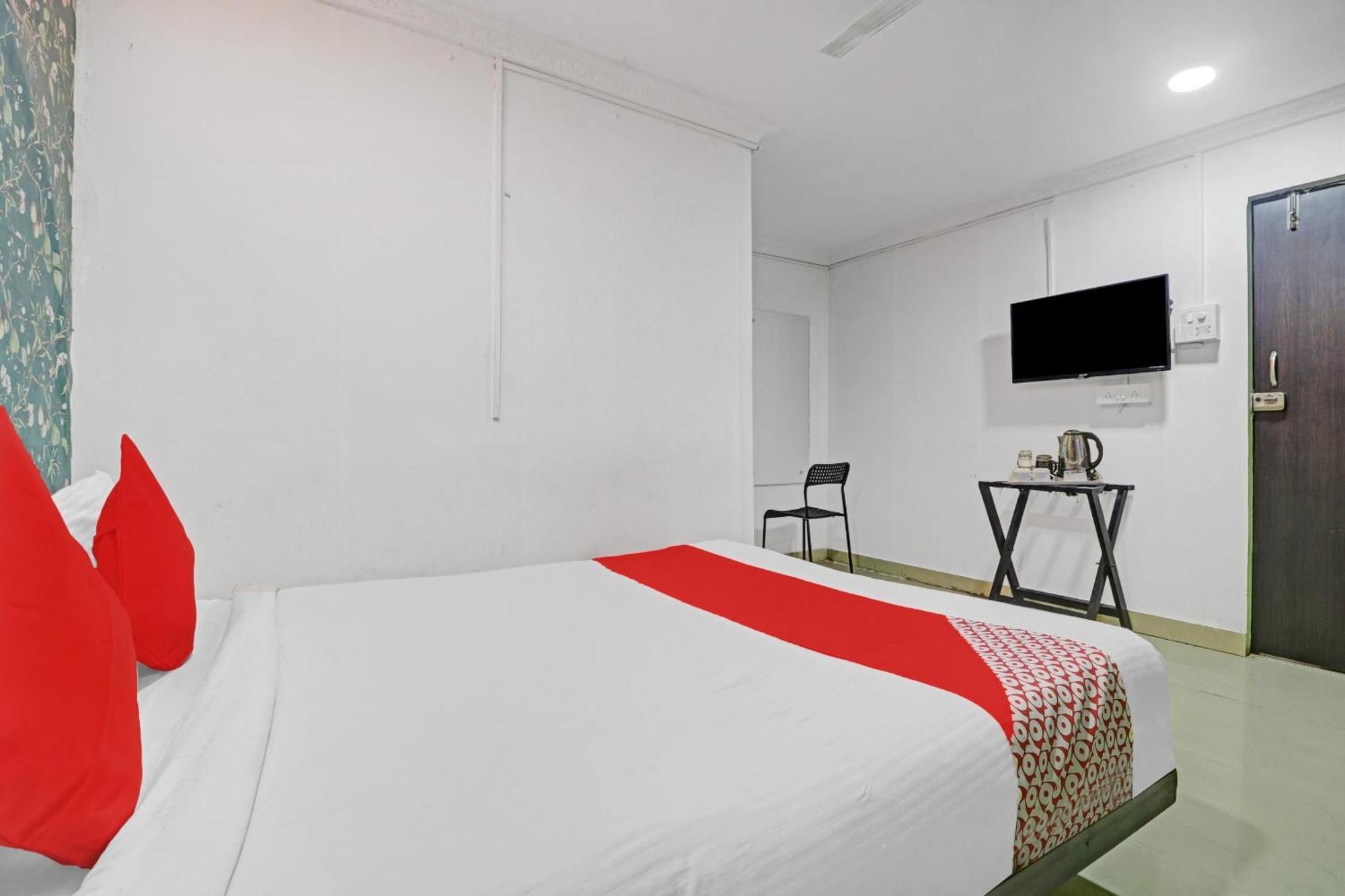 Hotel O New Lakeview Palace Χιντεραμπάντ Εξωτερικό φωτογραφία
